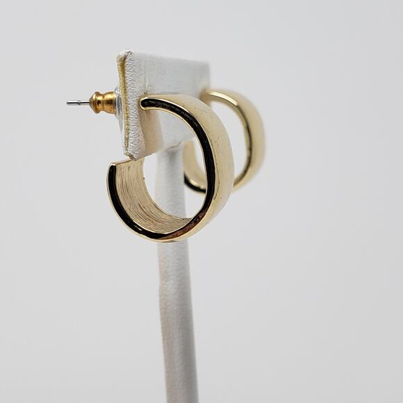 NWT Sugarfix by Baublebar 2 Pack Cuff Style Post Gold-Tone Earrings Women's - Picture 6 of 10